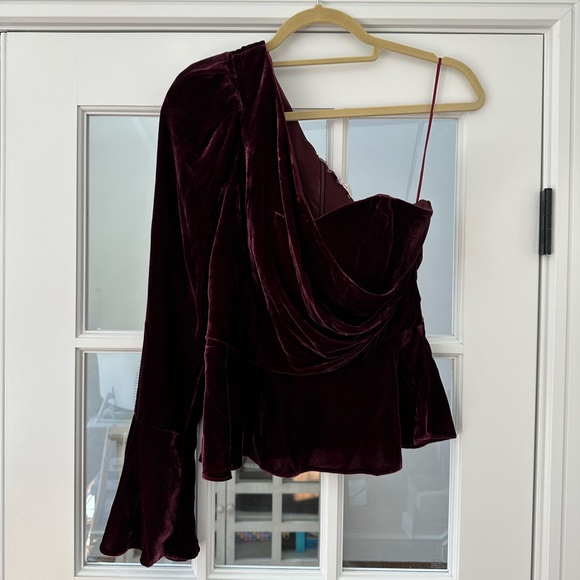 Parker Maroon one shoulder velvet peplum top - Picture 2 of 6